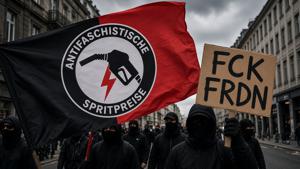 Rechtsextremismus an der Zapfsäule! BSW und AfD fordern Diesel-Deal nach dem Vorbild der USA - und entlarven damit niedrige Kraftstoffpreise als braune Gefahr!