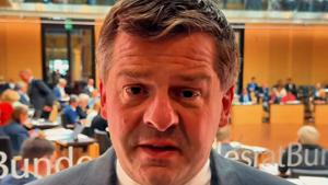 Der große Antragsteller - Sven Schulze (CDU-Ministerpräsident) hat im Bundesrat einen Antrag für die Landwirtschaft gestellt